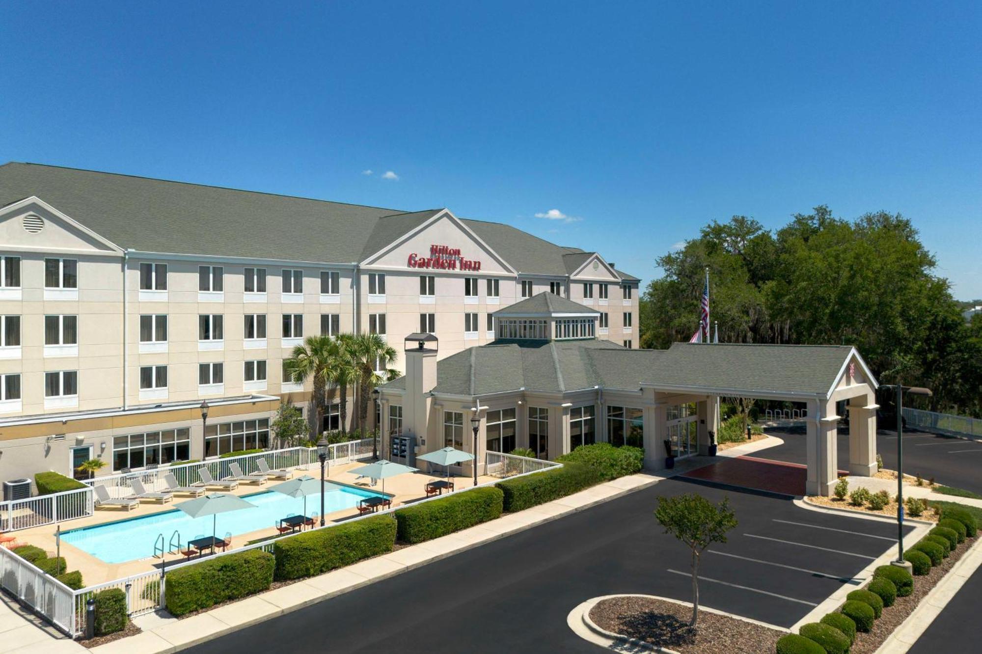 Hilton Garden Inn Gainesville Bagian luar foto