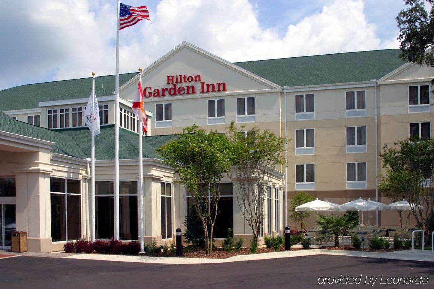 Hilton Garden Inn Gainesville Bagian luar foto